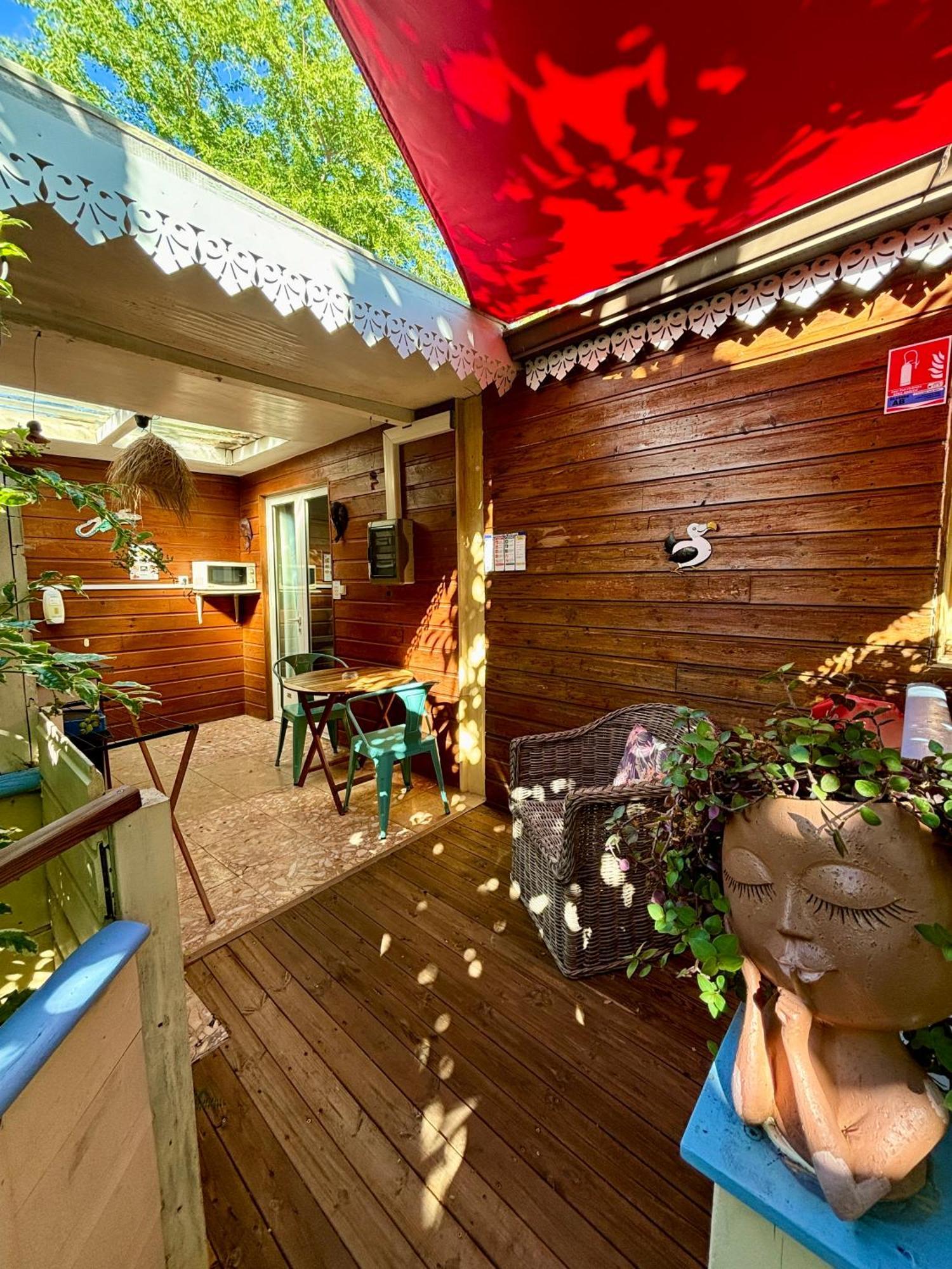 Hotel Coco Island Saint-Gilles Les Bains Exterior photo
