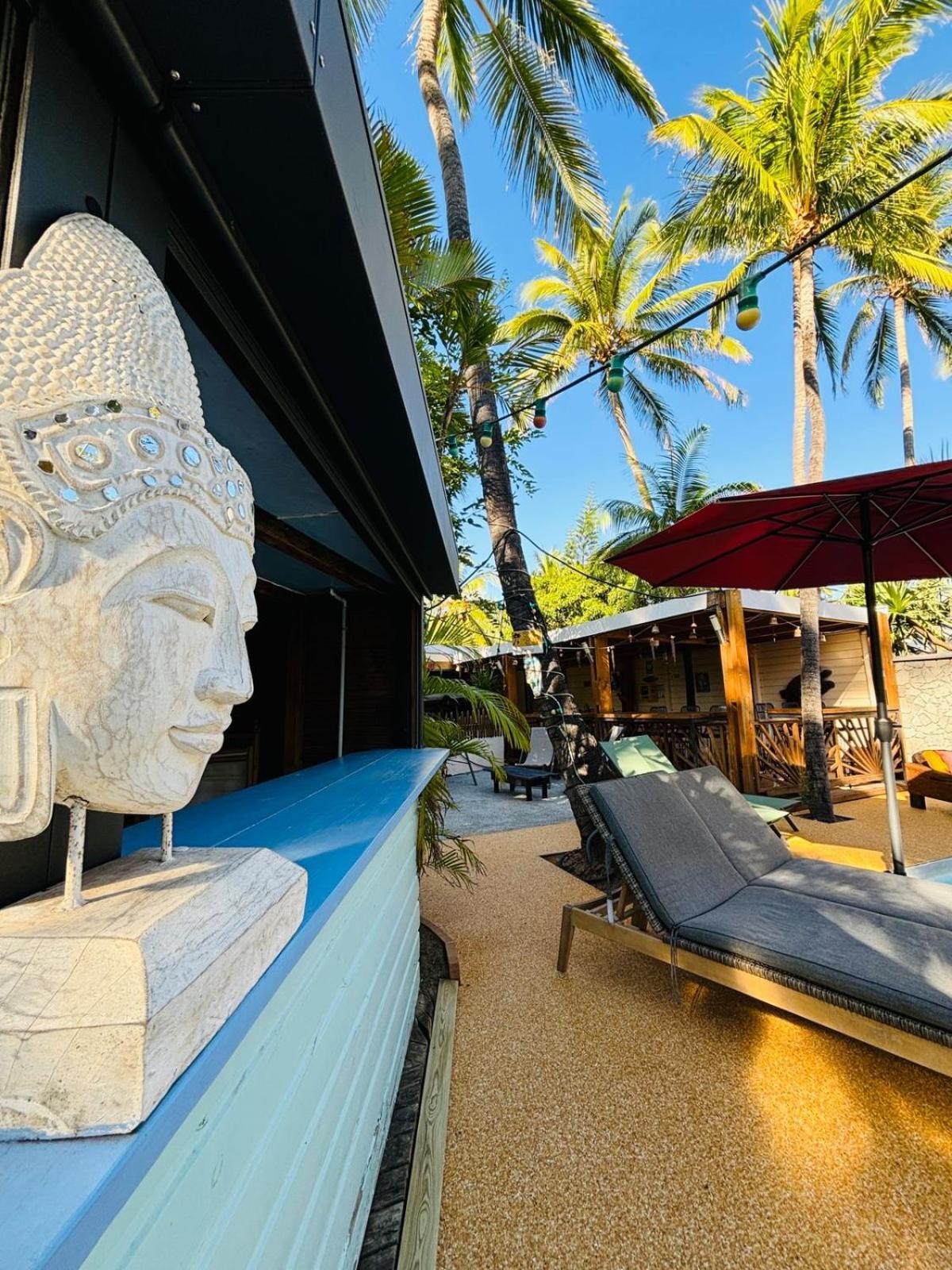 Hotel Coco Island Saint-Gilles Les Bains Exterior photo