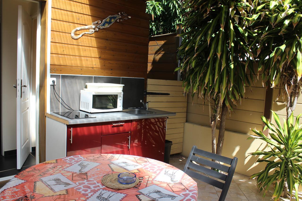 Hotel Coco Island Saint-Gilles Les Bains Exterior photo